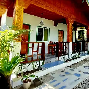Herberg Domos Native, Panglao-stad